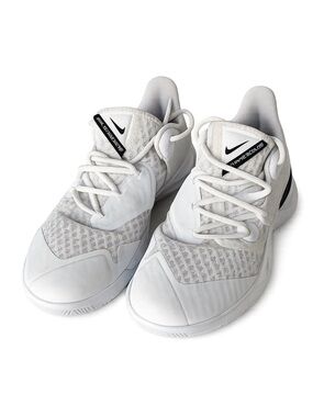 Nike Zoom Hypercourt  White Low-Profile Performance Trainers